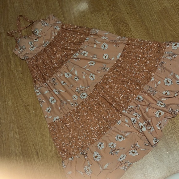 BOG Collective floral maxi dress with built in bra - Picture 5 of 9